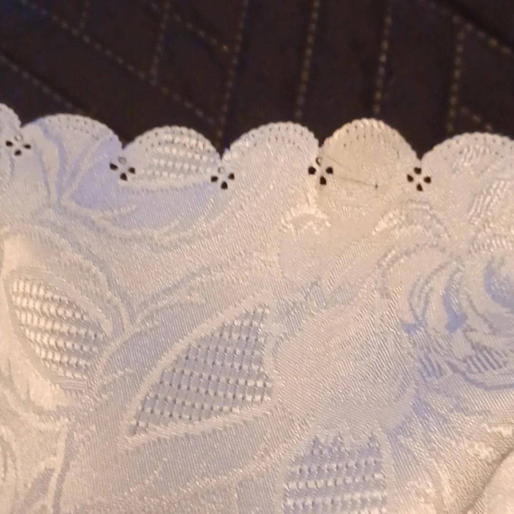 Rectangular tablecloth - Picture 3 of 3